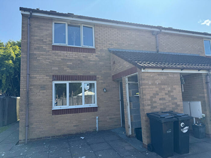 1 Bedroom Flat To Rent In Arcal Street, Dudley, West Midlands, DY3