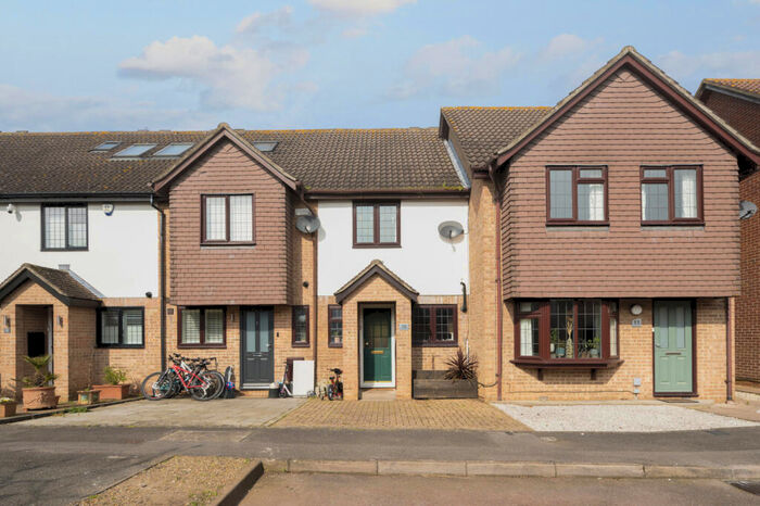2 Bedroom Terraced House To Rent In Armstrong Close, Walton-on-Thames, Surrey, KT12