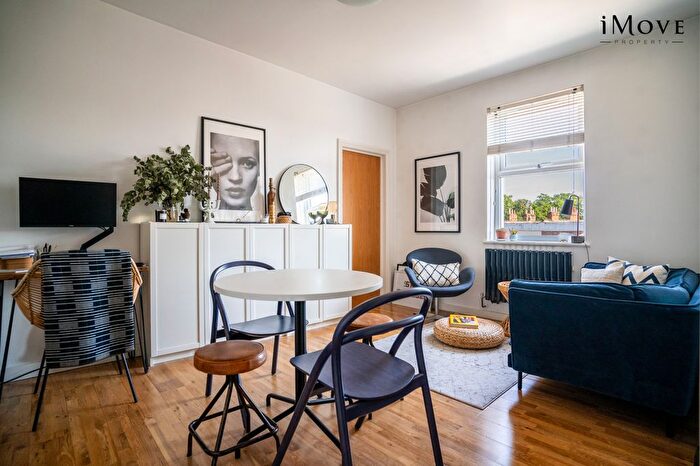 1 Bedroom Flat To Rent In Waldegrave Road, Crystal Palace, London, SE19