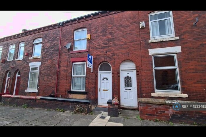 2 Bedroom Terraced House To Rent In Albert Street, Chadderton, Oldham, OL9
