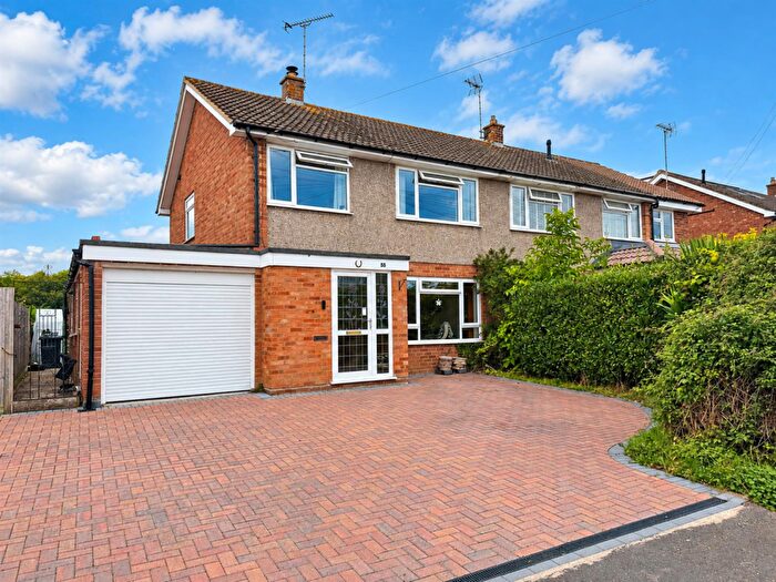 3 Bedroom Semi-Detached House For Sale In Orchard Avenue, Sonning Common, RG4