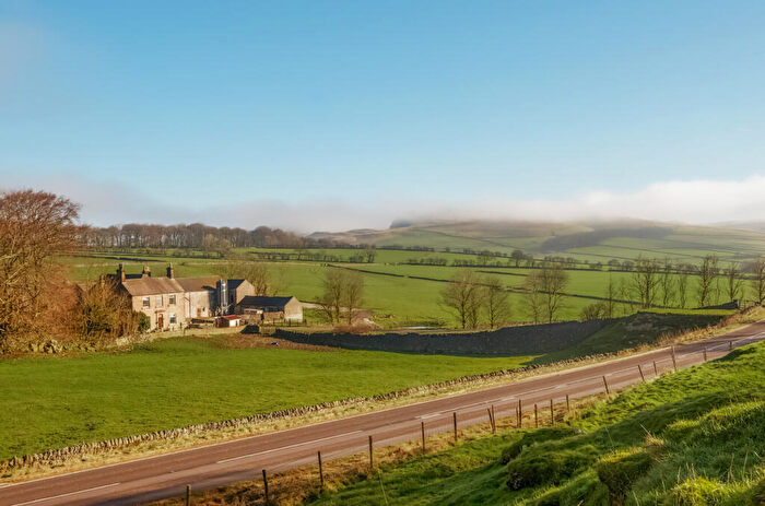 5 Bedroom Detached House For Sale In Buxton Derbyshire, SK17