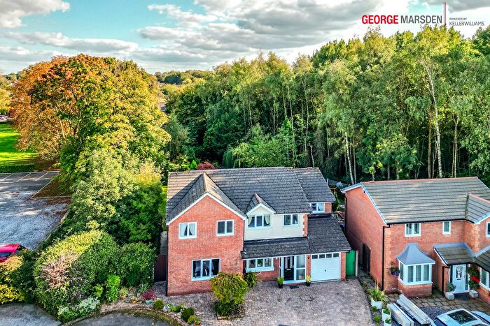 4 Bedroom Detached House For Sale In Spey Close, Wigan, WN6