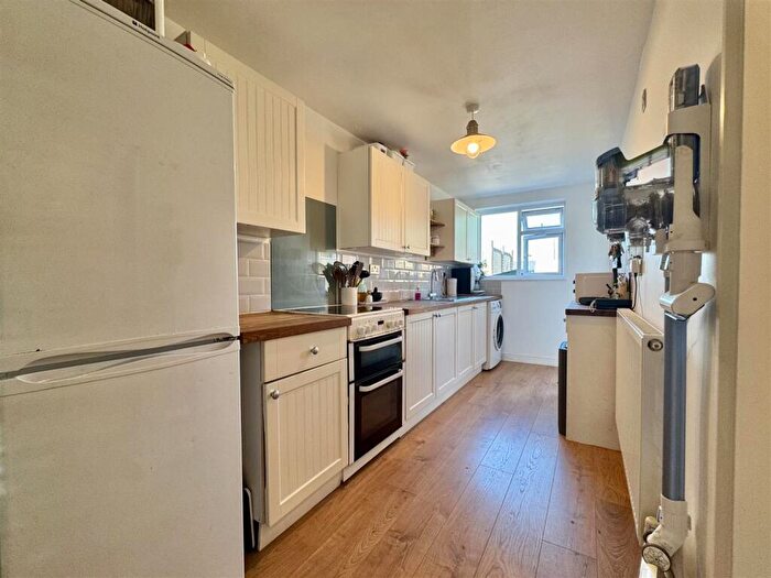 2 Bedroom End Of Terrace House For Sale In High Street, Southminster, CM0