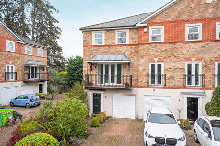 4 Bedroom End Of Terrace House To Rent In St. James Gate, Sunningdale, SL5