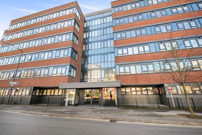 Apartment To Rent In Guild House, SN1