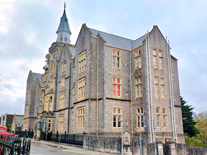 1 Bedroom Flat To Rent In Castle Chambers, Union Street, Torquay, TQ1