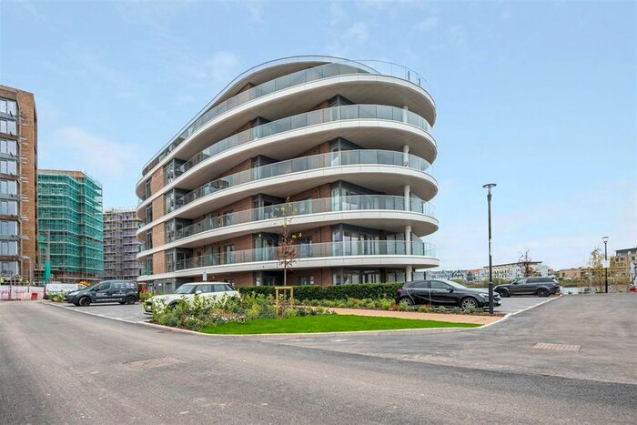 2 Bedroom Flat To Rent In Flagstaff Road, Reading, RG2