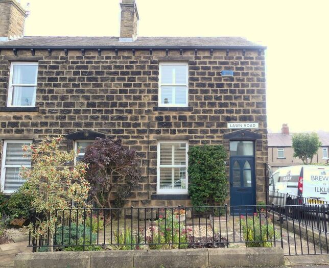 2 Bedroom End Of Terrace House To Rent In Lawn Road, Burley In Wharfedale, LS29