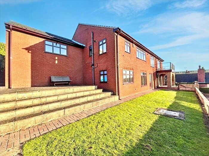 3 Bedroom Bungalow For Sale In Nest Avenue, Kirkby In Asfield, NG17