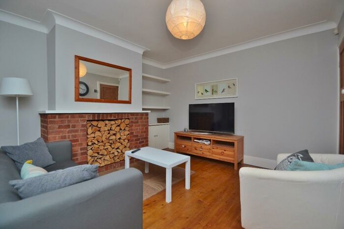 3 Bedroom Terraced House To Rent In Norman View, Kirkstall, Leeds, LS5