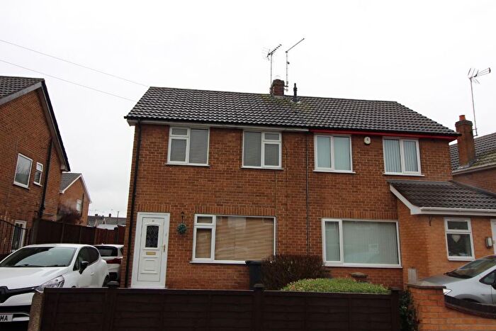 2 Bedroom Semi Detached House To Rent In Hobart Drive, Stapleford, Nottingham, NG9