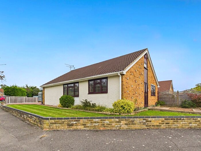 3 Bedroom Detached Bungalow For Sale In Spring Vale, Waterlooville, PO8
