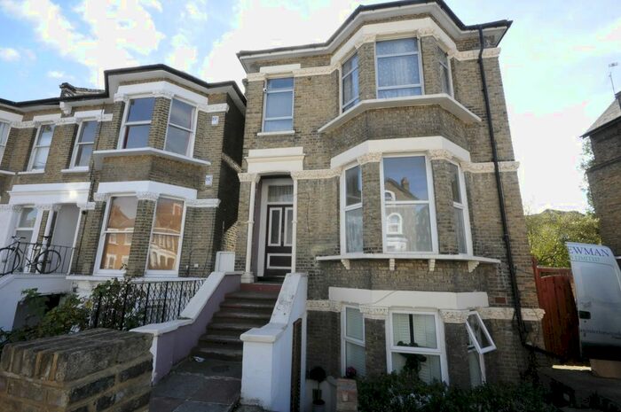 2 Bedroom Flat To Rent In Mount Pleasant Road, Lewisham, London, SE13