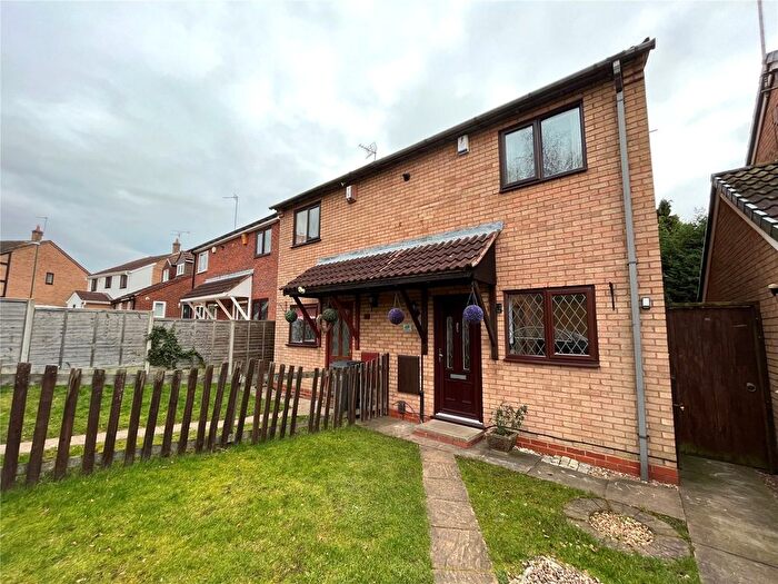 2 Bedroom Semi-Detached House To Rent In Tilesford Close, Shirley, Solihull, West Midlands, B90