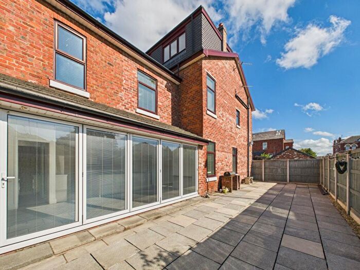 4 Bedroom Semi-Detached House For Sale In Gordon Avenue, Southport, PR9