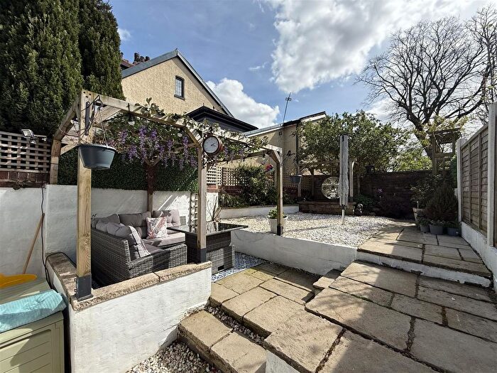 1 Bedroom Cottage For Sale In Currier Lane, Ashton-Under-Lyne, OL6