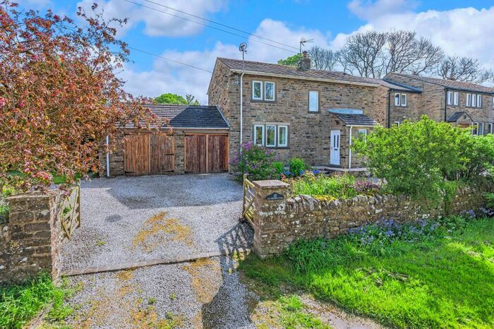 3 Bedroom Detached House For Sale In Watery Lane, Airton, Skipton, North Yorkshire, BD23