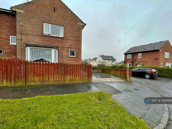 2 Bedroom Semi-Detached House To Rent In Poplar Ave, Kirkham Preston, PR4