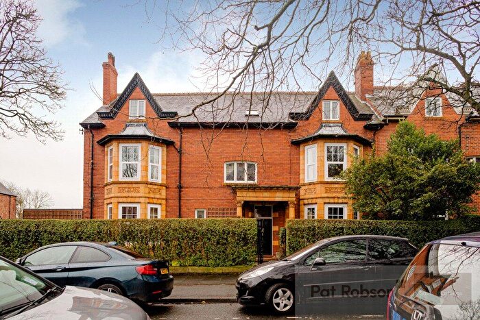 2 Bedroom Apartment To Rent In West Avenue (Flat ), Gosforth, Newcastle Upon Tyne, NE3