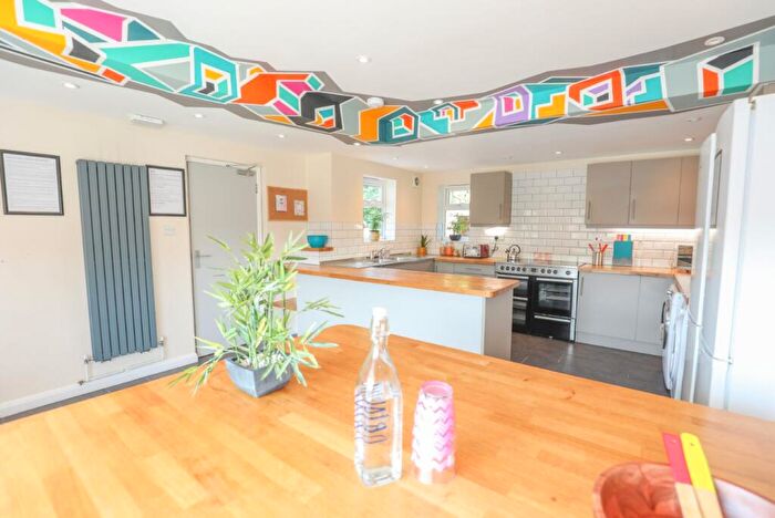 8 Bedroom House To Rent In Bodiam Avenue, Brighton, BN2