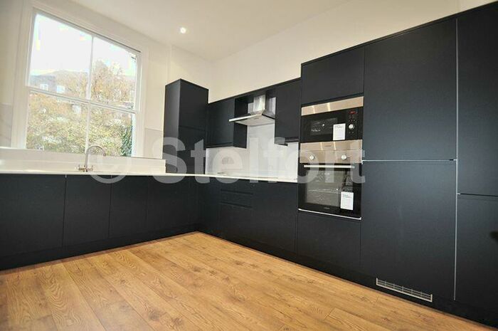 3 Bedroom Apartment To Rent In Packington Street, London, N1