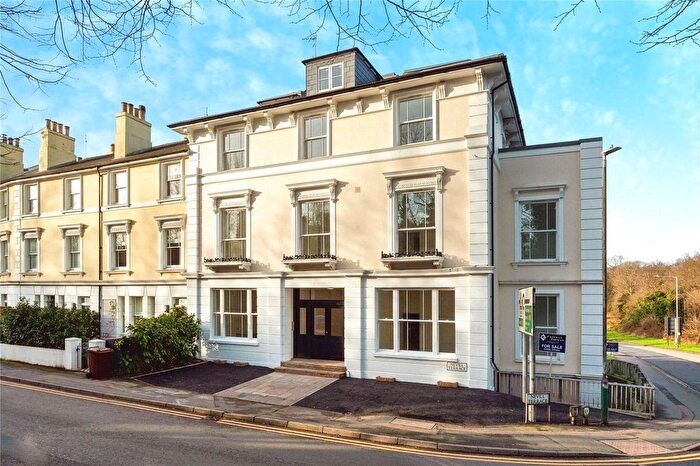 2 Bedroom Property To Rent In Nevill Terrace, Tunbridge Wells, TN2