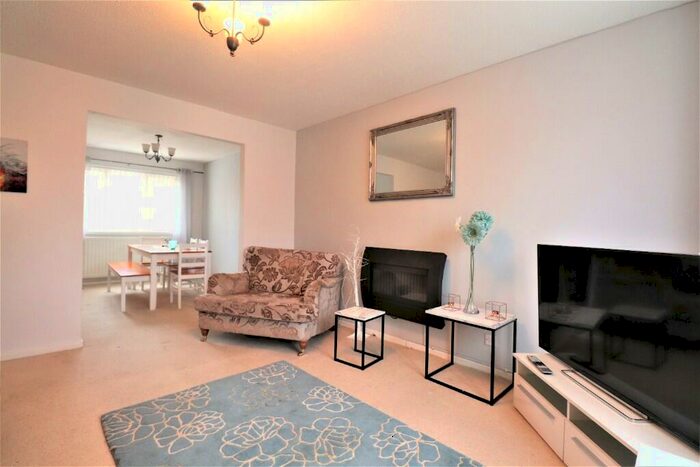 4 Bedroom Terraced House To Rent In Pinto Close, Birmingham, B16