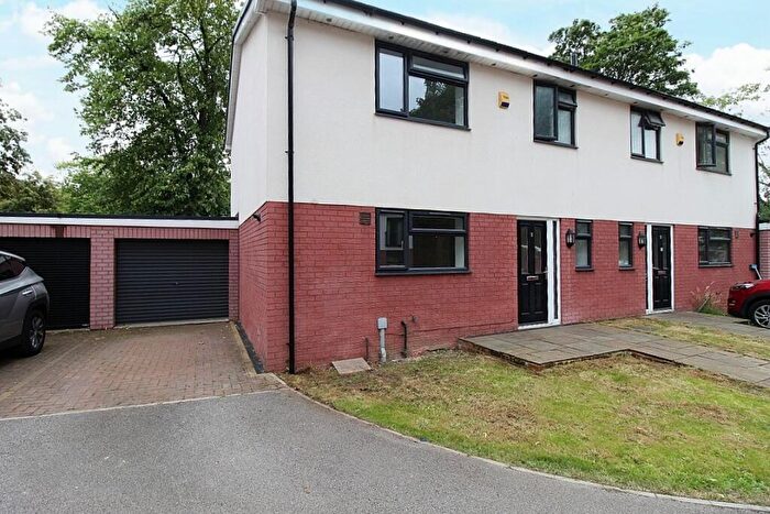 3 Bedroom Semi-Detached House For Sale In Clifton Park View, Rotherham, S65