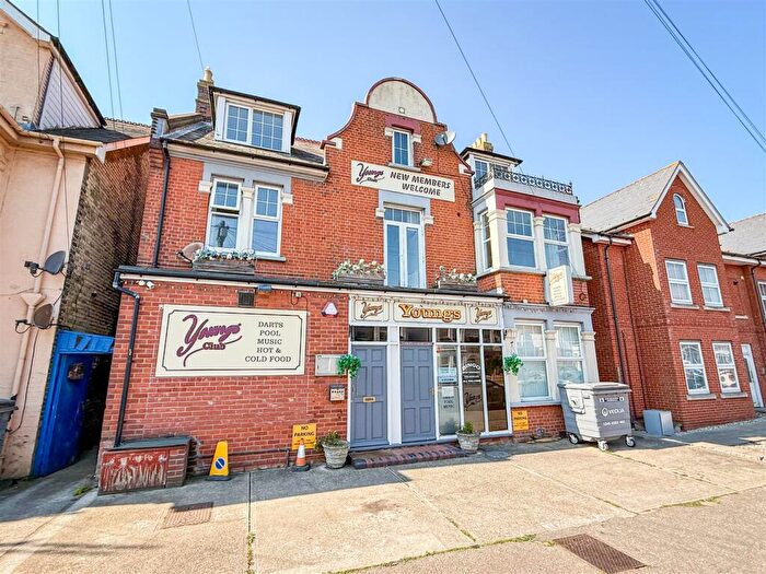 7 Bedroom Detached House For Sale In Wellesley Road, Clacton-On-Sea, Essex, CO15