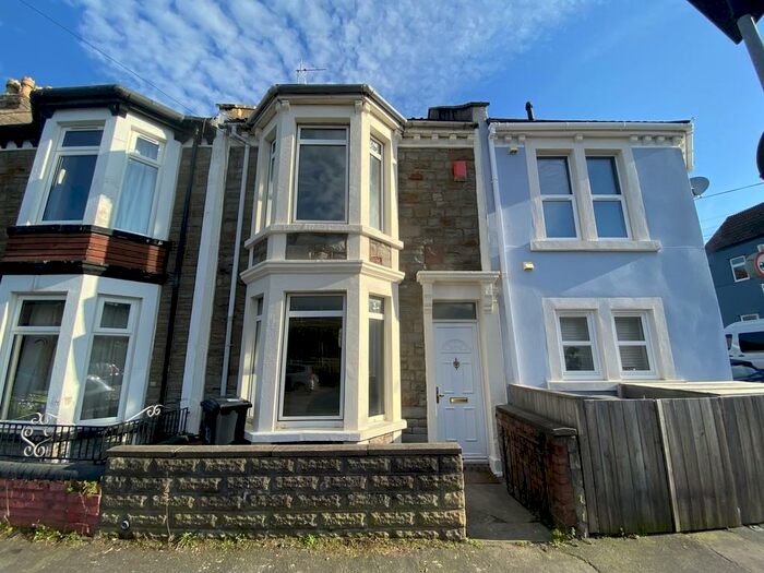 3 Bedroom Terraced House To Rent In Bedminster, Luckwell Road, BS3