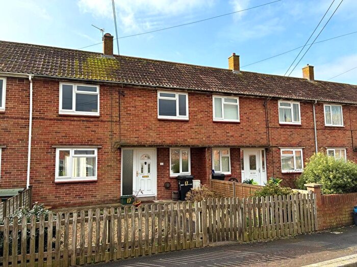 2 Bedroom Property For Sale In Tregelles Close, Highbridge, TA9