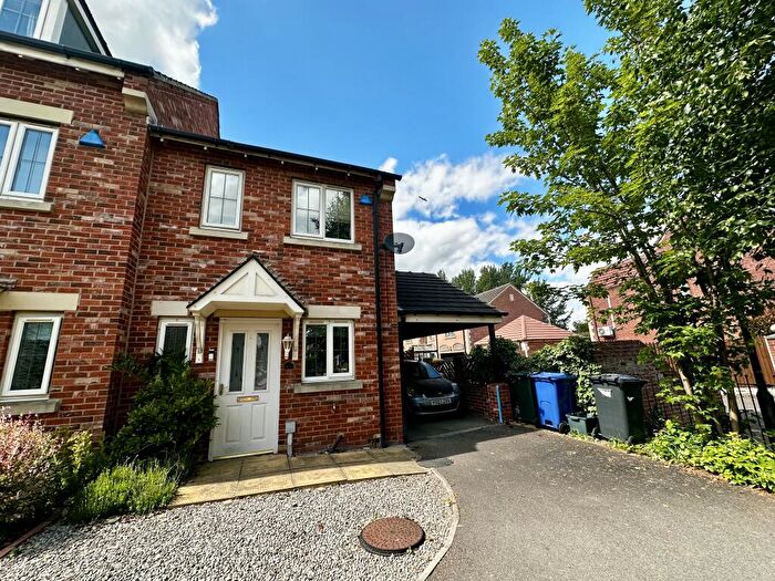 2 Bedroom House To Rent In Honeysuckle Close, Doncaster, DN4
