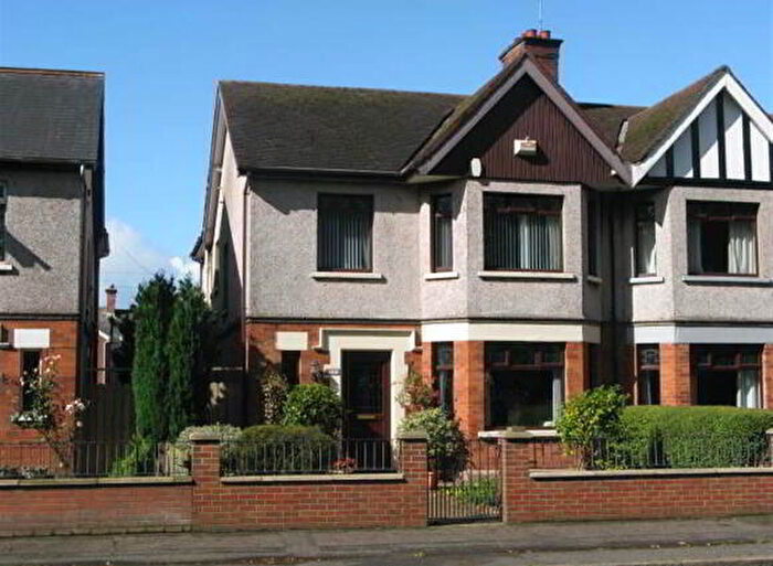 4 Bedroom Semi-Detached House For Sale In Ravenhill Road, Belfast, BT6