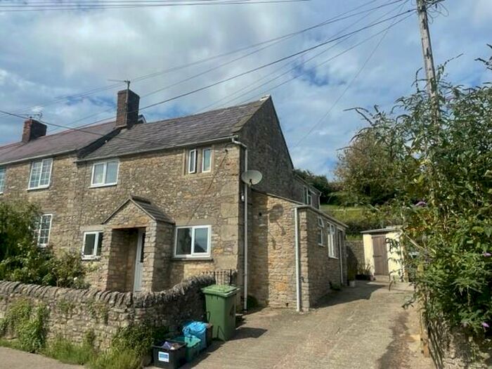 3 Bedroom Property To Rent In Yew Tree Cottages, Westcombe, BA4