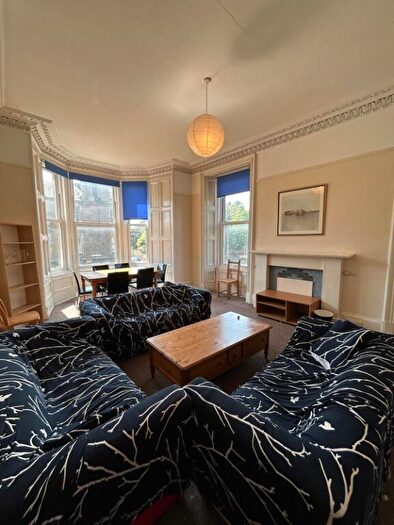 5 Bedroom Flat To Rent In Dalkeith Road, Edinburgh, EH16