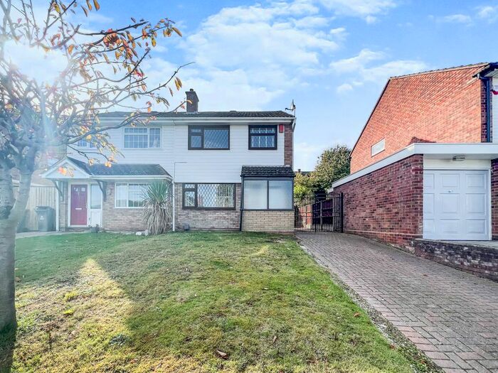 3 Bedroom Semi-Detached House To Rent In Whitethorn Crescent, Sutton Coldfield, B74