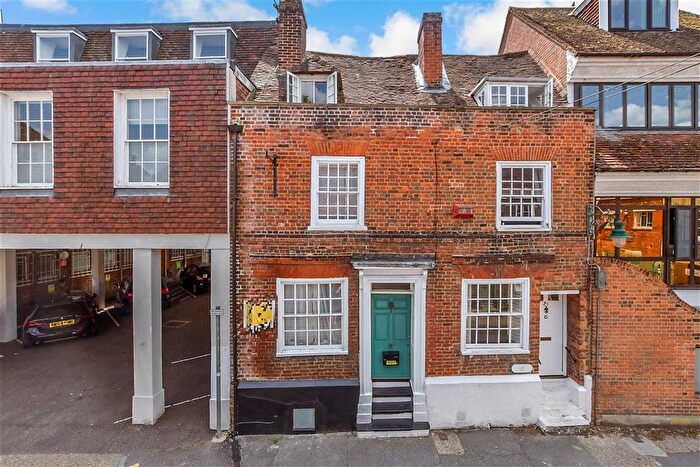 2 Bedroom Semi-Detached House For Sale In Beer Cart Lane, Canterbury, Kent, CT1
