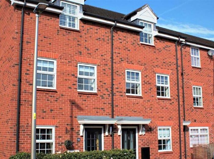 4 Bedroom Terraced House To Rent In Horton Way, Stapeley, Nantwich, CW5