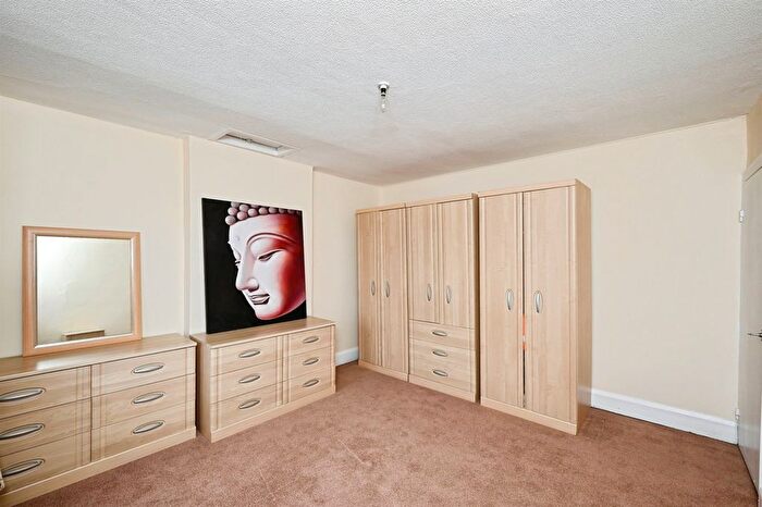 3 Bedroom Detached House For Sale In Albion Street, Ripley, DE5