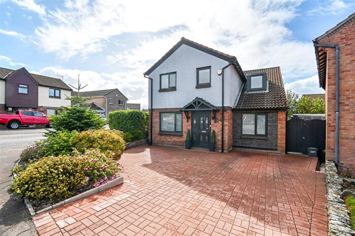 4 Bedroom Detached House For Sale In Fonmon Park Road, Rhoose, Barry, CF62