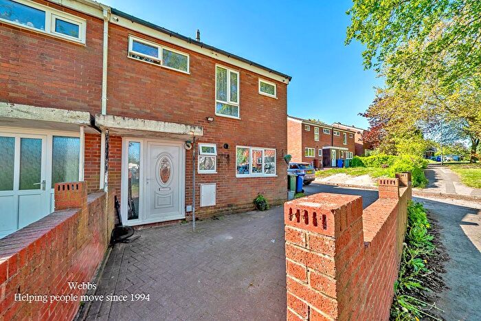 3 Bedroom Semi-Detached House For Sale In Bilberry Bank, Cannock, WS11