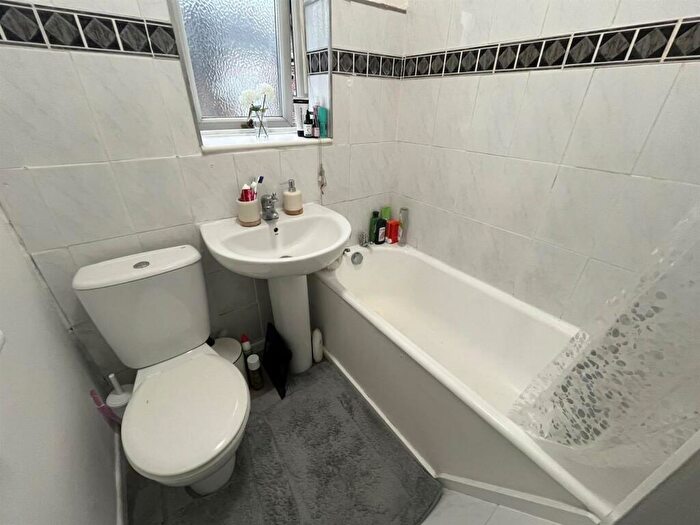 2 Bedroom Terraced House For Sale In Hanover Street, Stalybridge, SK15