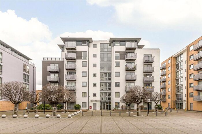Apartment For Sale In Deals Gateway, Lewisham, SE13