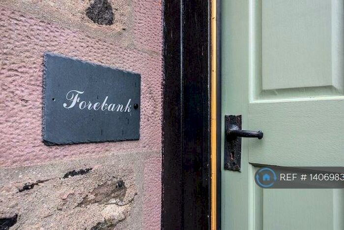 3 Bedroom Maisonette To Rent In South Street, Rattray, Blairgowrie, PH10