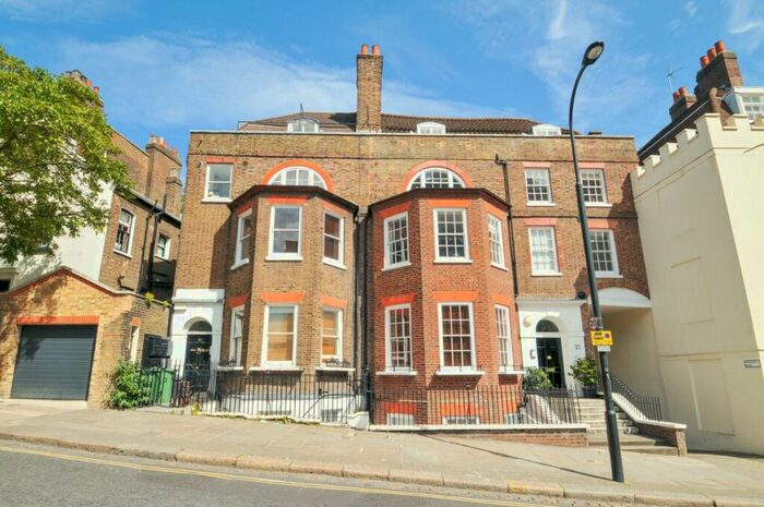 1 Bedroom Flat To Rent In Pond Street, Belsize Park, NW3
