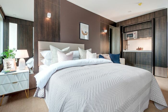 Studio To Rent In - Staines Road, Hounslow, TW3