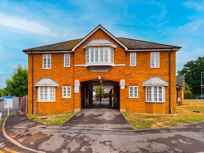 1 Bedroom Flat To Rent In Station Approach, Chessington Road, West Ewell, Epsom, KT17