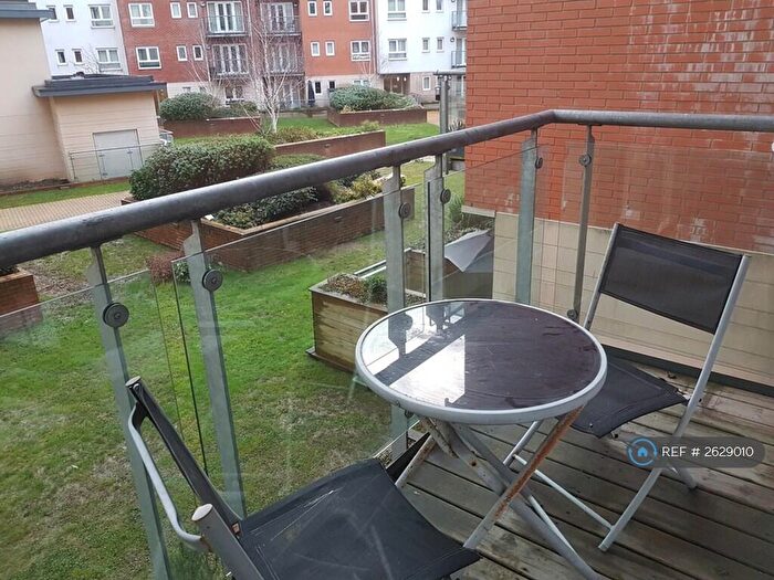 1 Bedroom Flat To Rent In Lower Canal Walk, Southampton, SO14