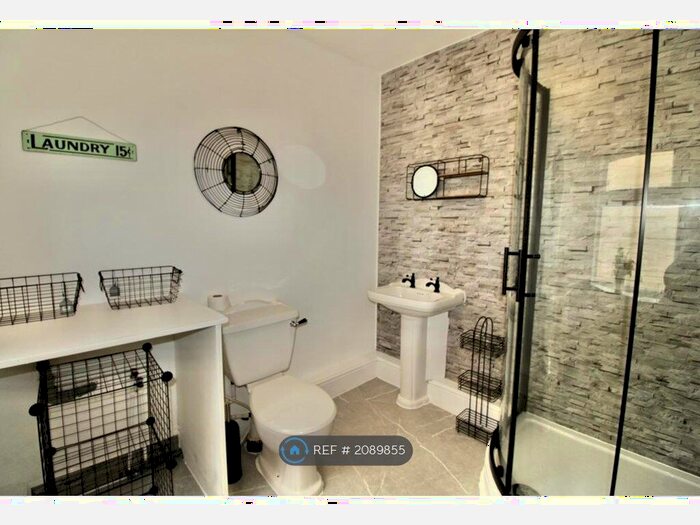 2 Bedroom Terraced House To Rent In High Street, Peterborough, PE2